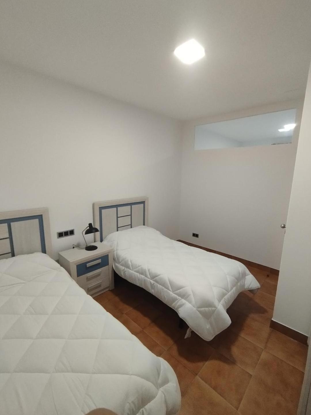 Vivienda Con Jardin Y Acceso A Pequena Playa