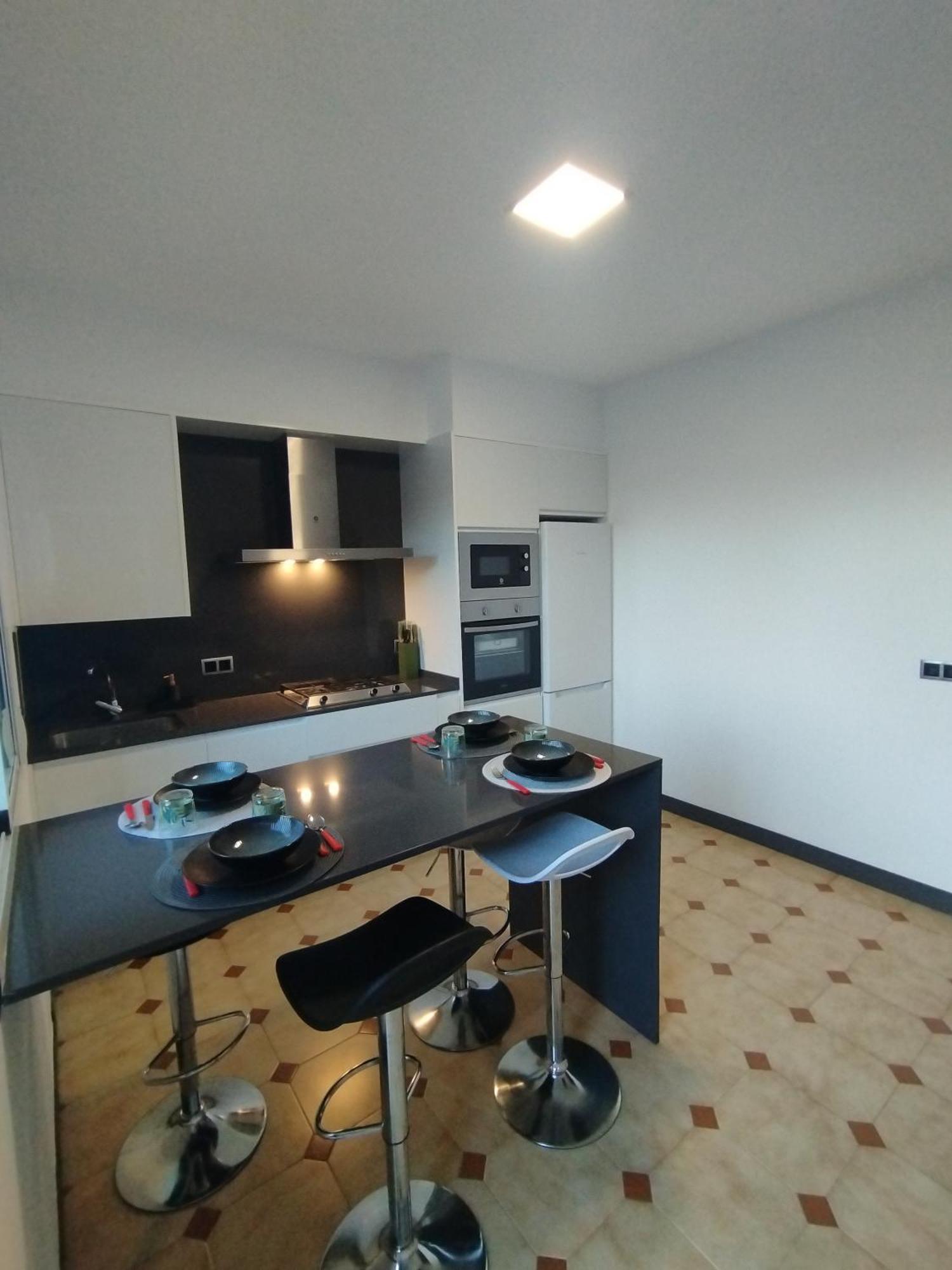 Vivienda Con Jardin Y Acceso A Pequena Playa